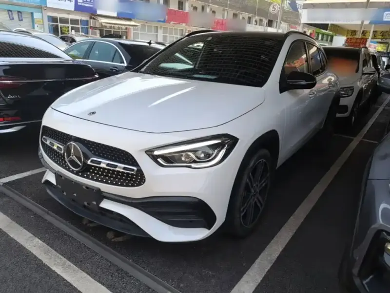 Mercedes-Benz GLA, 2021 — фото 1