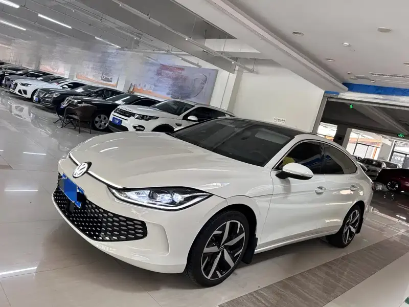 Volkswagen Lamando, 2025