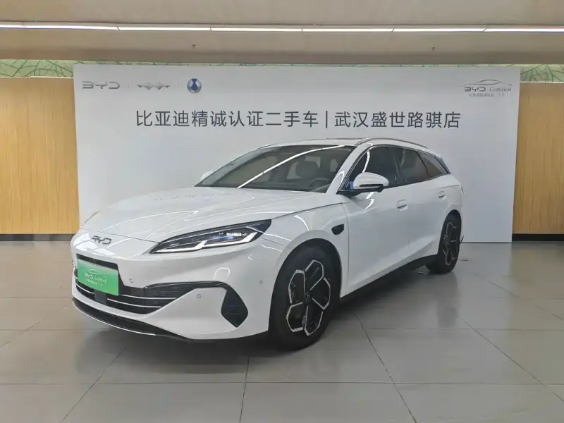 BYD 06 DM-i, 2025 — фото 1