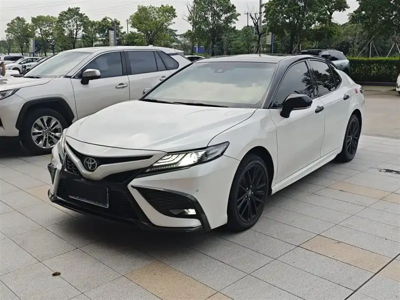Toyota Camry, 2022