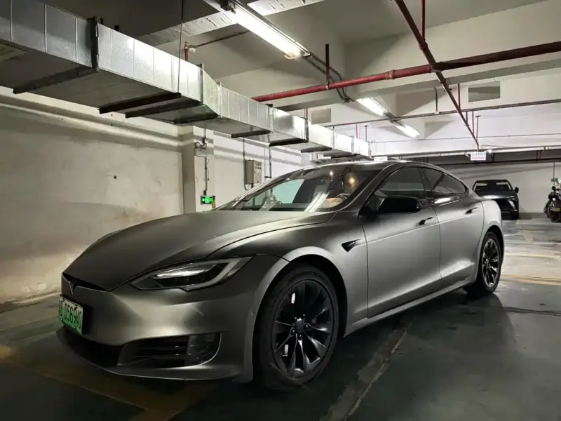 Tesla Model S, 2017