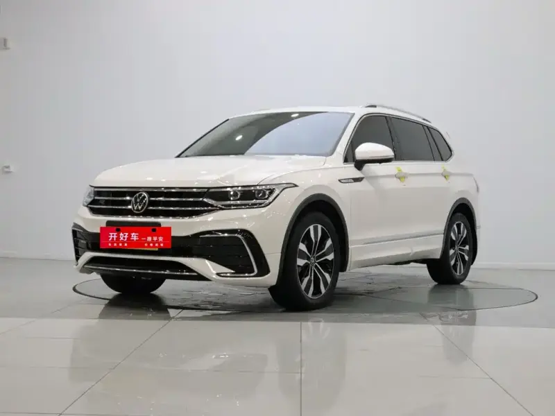 Volkswagen Tiguan L, 2021