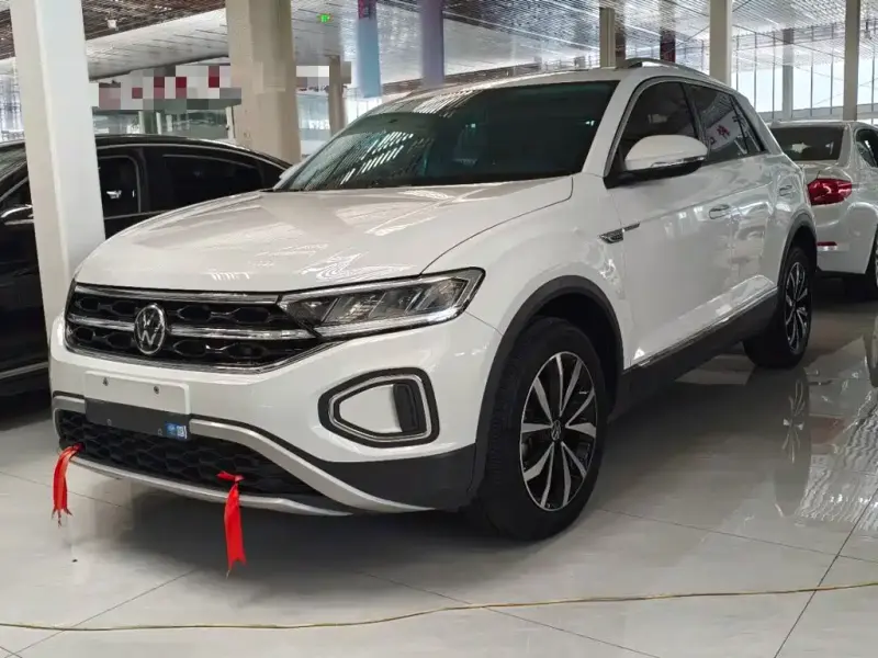 Volkswagen T-Roc, 2024