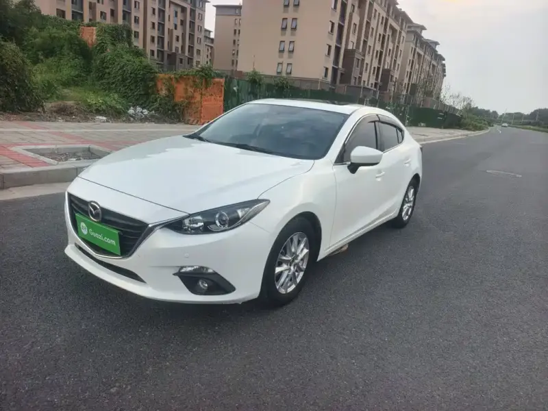 Mazda 3 Axela, 2016 — фото 1