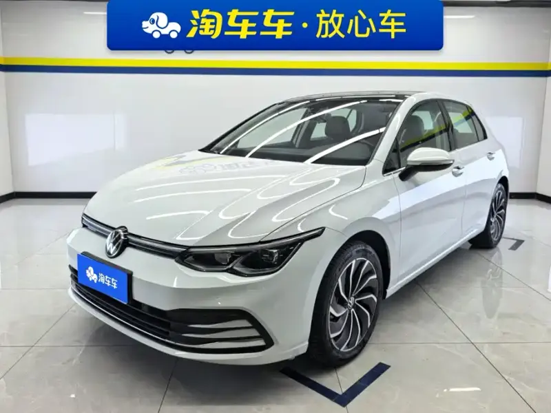 Volkswagen Golf, 2021