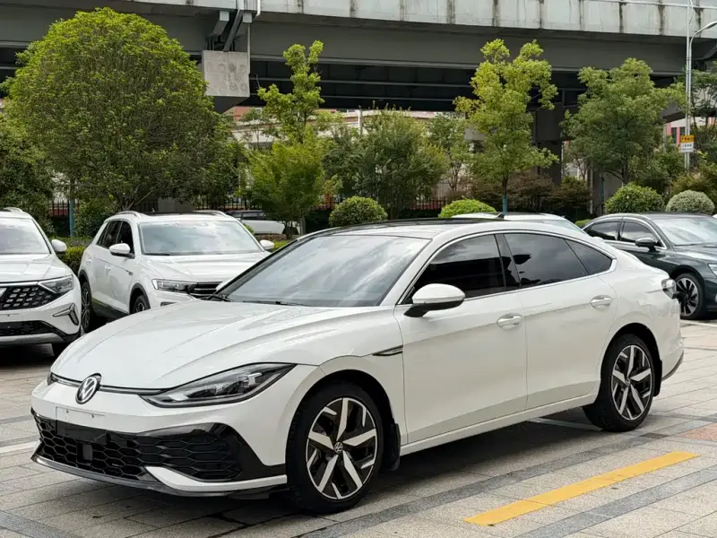 Volkswagen Lamando, 2023