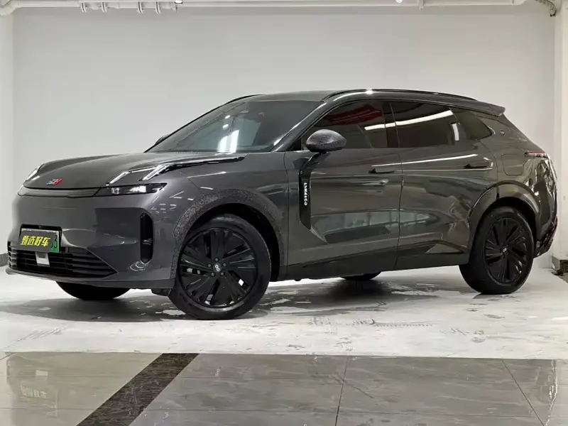 Lynk & Co 08 EM-P, 2024