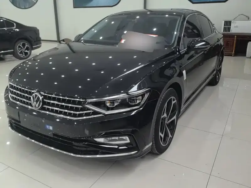 Volkswagen Magotan, 2025