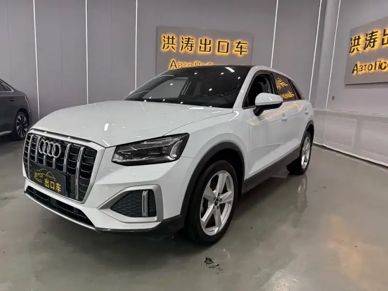 Audi Q2L, 2023