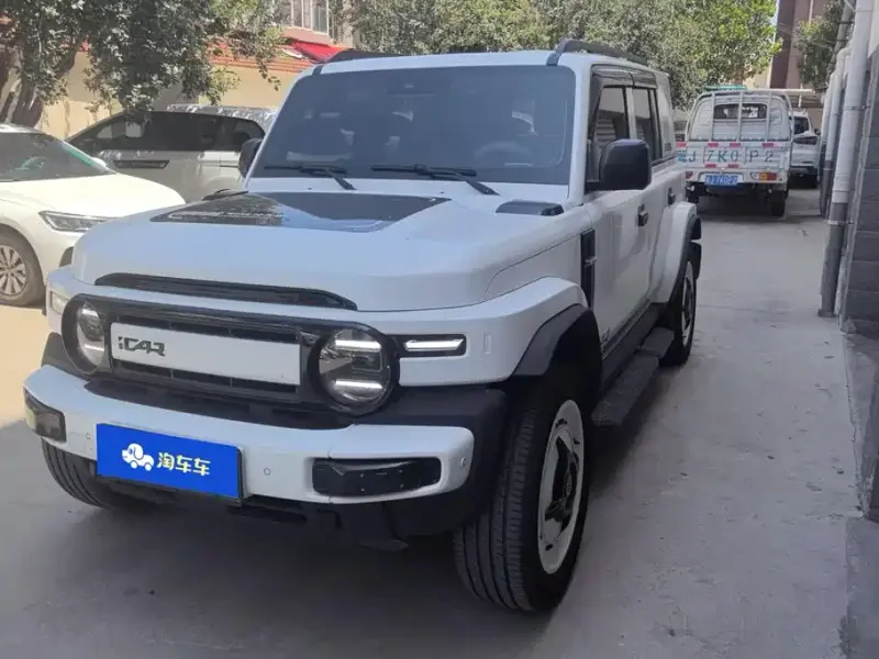 iCAR V23, 2025