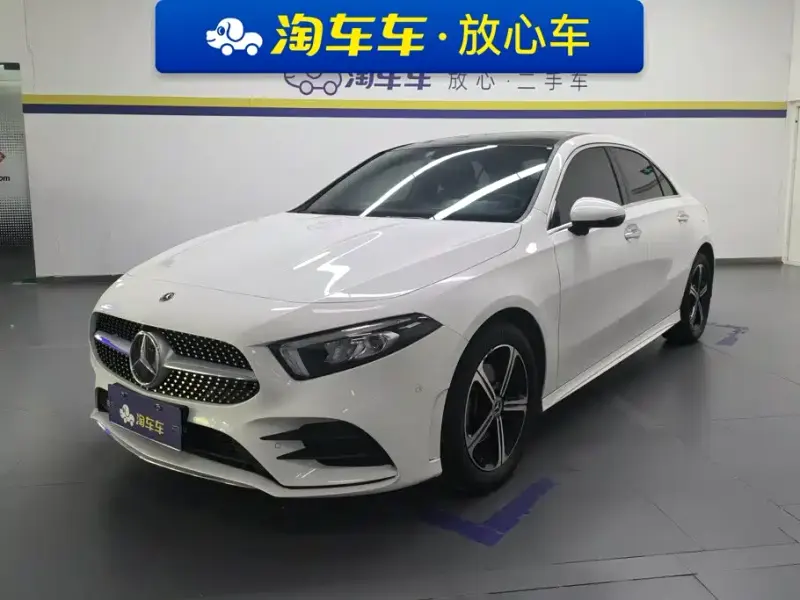 Mercedes-Benz A-Class, 2023 — фото 1