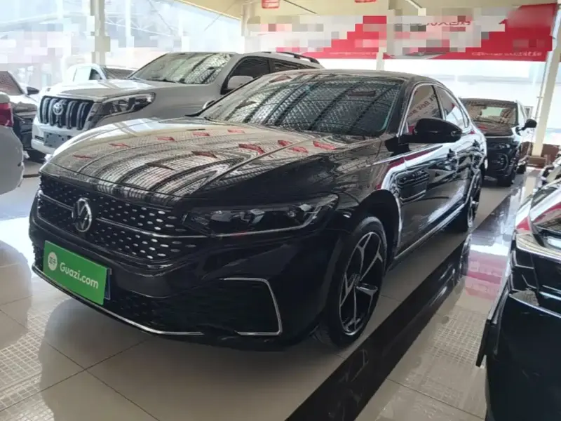 Volkswagen Passat, 2025