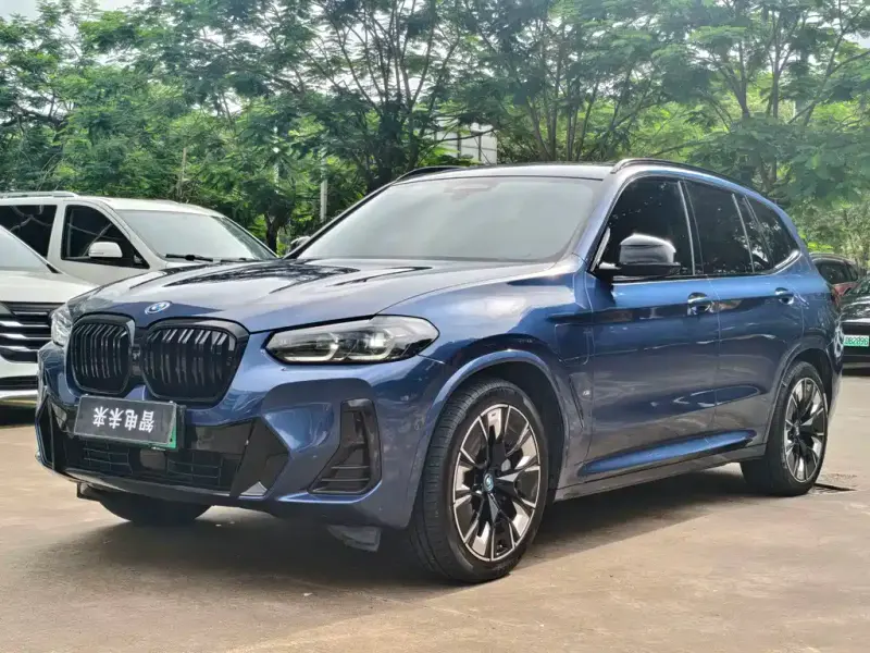 BMW iX3, 2021