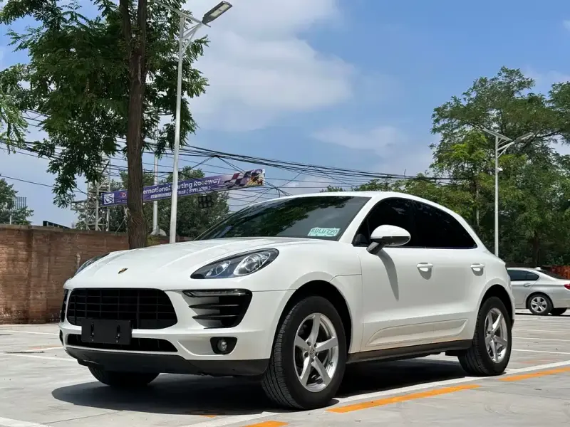 Porsche Macan, 2015 — фото 1