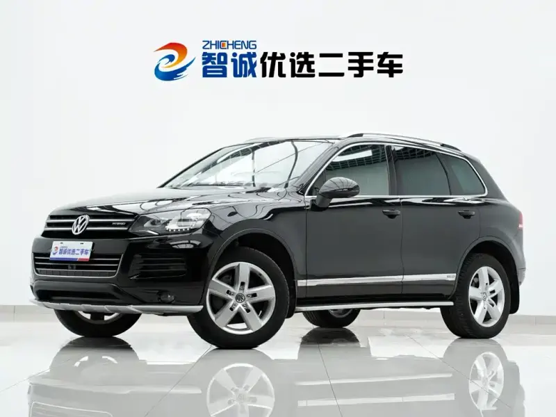 Volkswagen Touareg, 2013