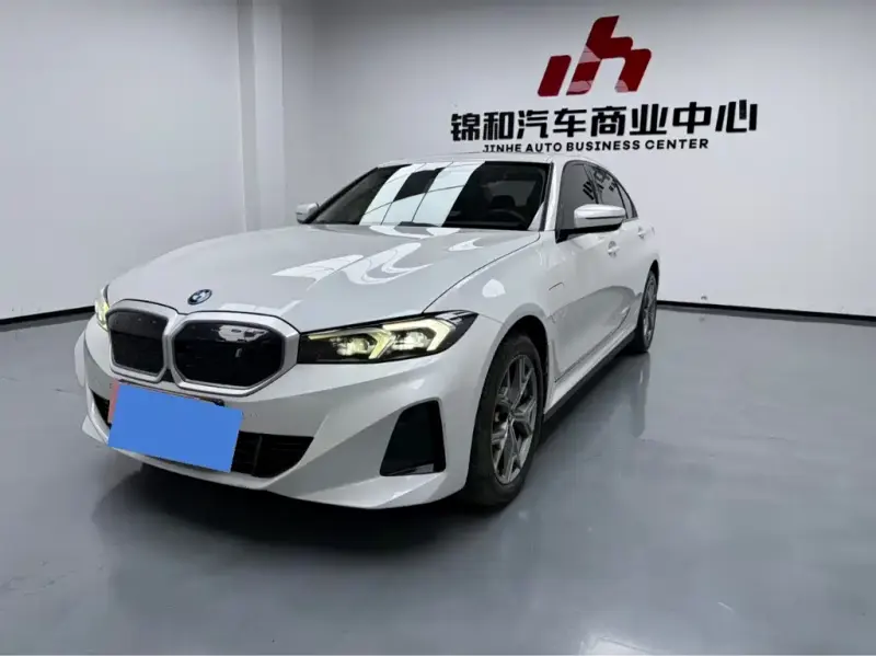 BMW i3, 2023