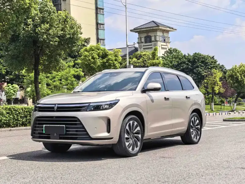 AITO M7, 2022