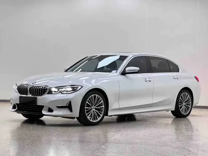 BMW 3 Series, 2020 — фото 1