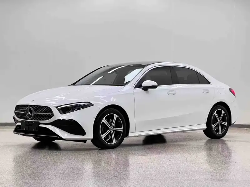 Mercedes-Benz A-Class, 2024 — фото 1