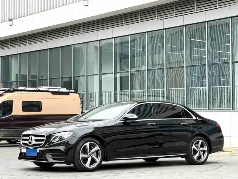 Mercedes-Benz E-Class, 2017