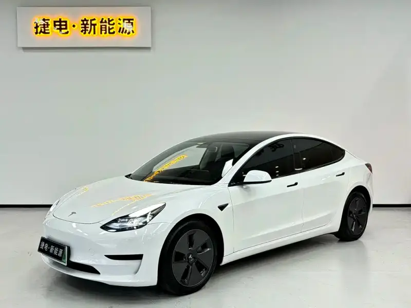 Tesla Model 3, 2023