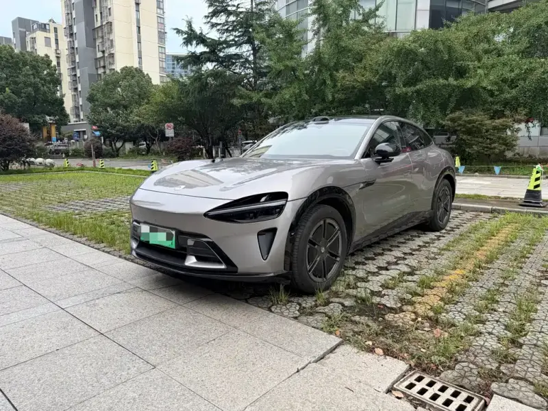 Xiaomi YU7, 2025