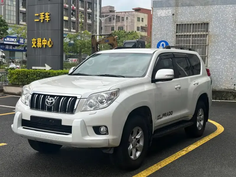 Toyota Prado (Import), 2013