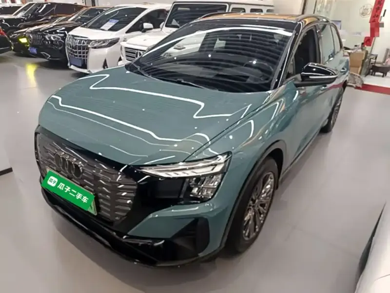 Audi Q5 e-tron, 2024
