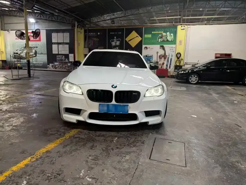 BMW M5, 2013