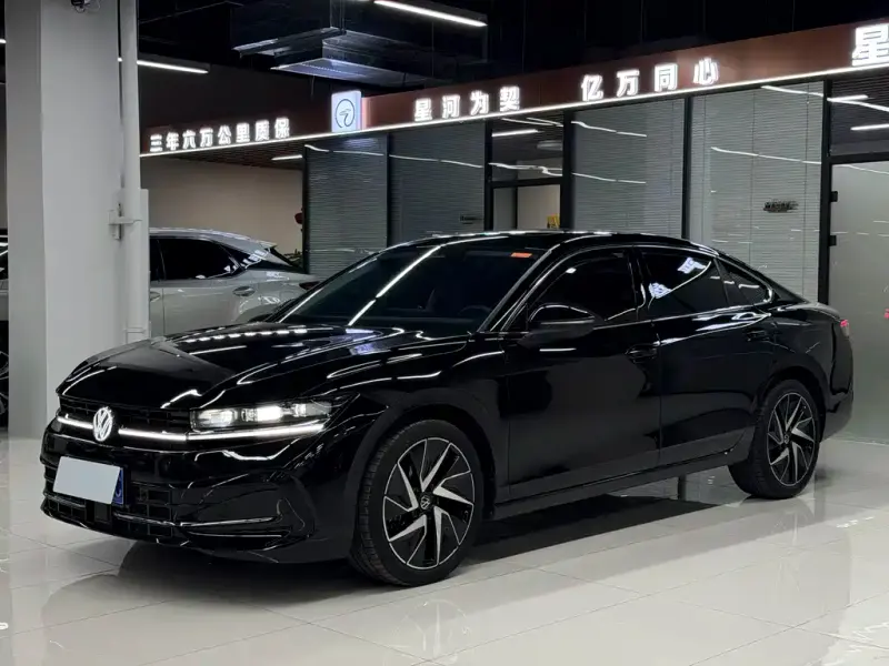 Volkswagen Magotan, 2025