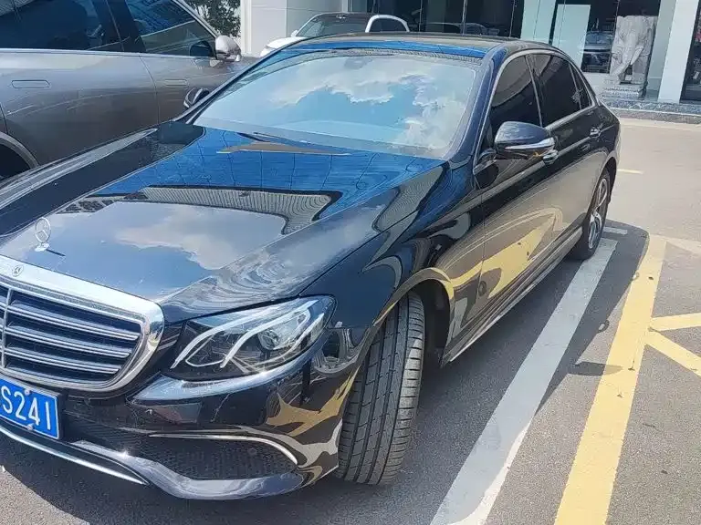 Mercedes-Benz E-Class, 2018