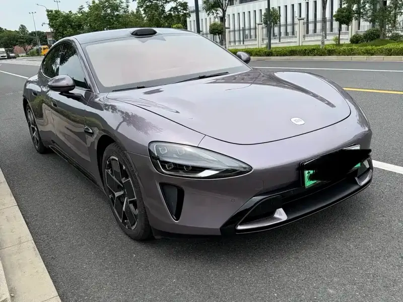 Xiaomi SU7, 2025
