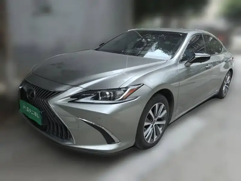 Lexus ES, 2019