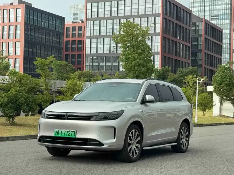 AITO M7, 2025