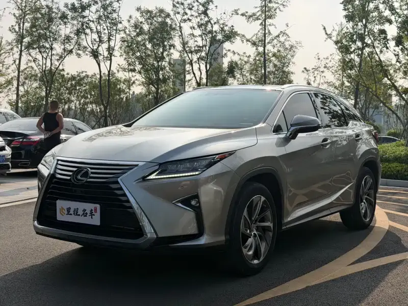 Lexus RX, 2019 — фото 1