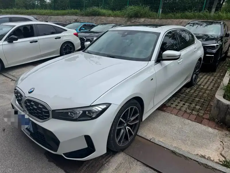 BMW 3 Series, 2024