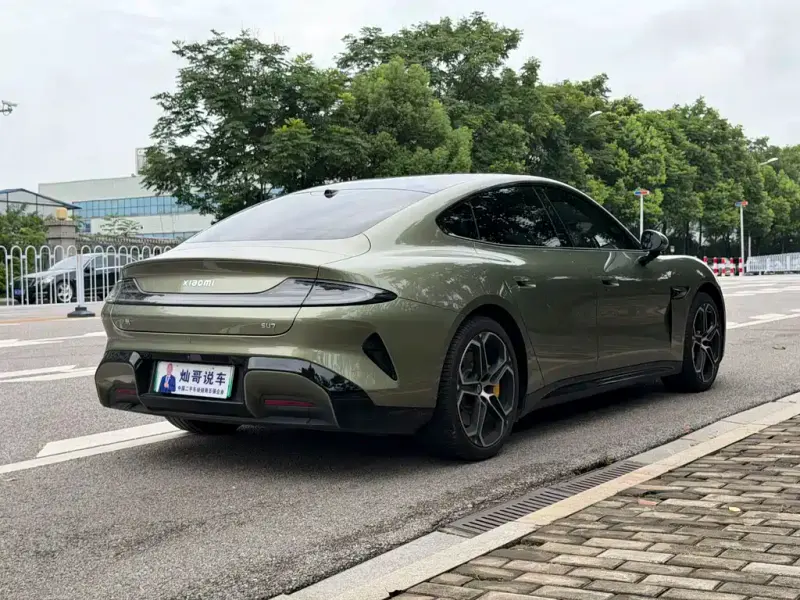Xiaomi SU7, 2025