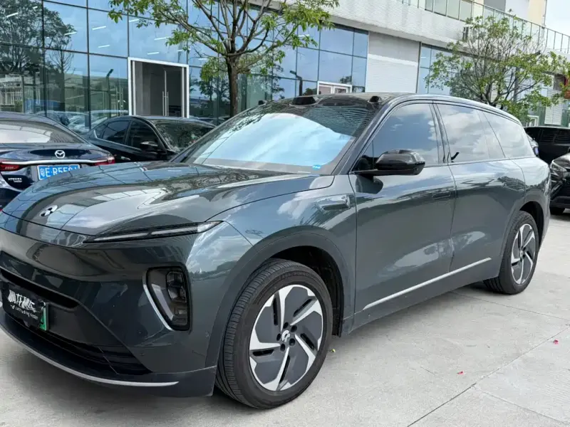 NIO ES8, 2023