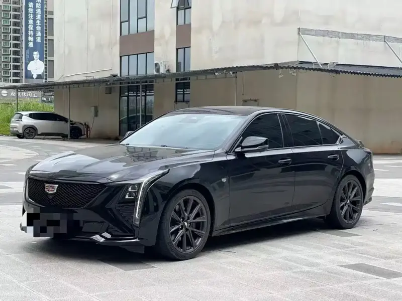 Cadillac CT5, 2025