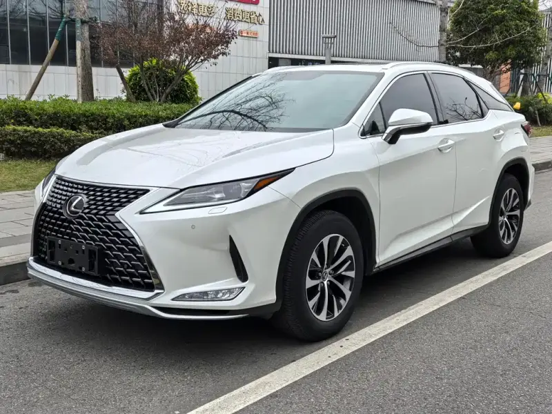 Lexus RX, 2021 — фото 1