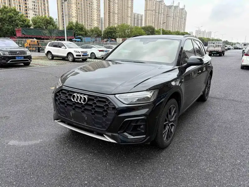Audi Q5L, 2024