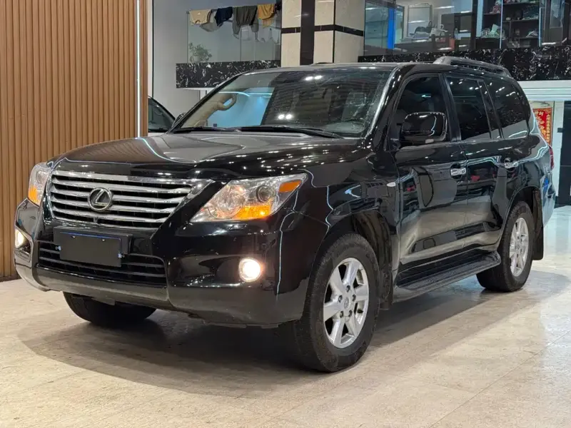 Lexus LX, 2009