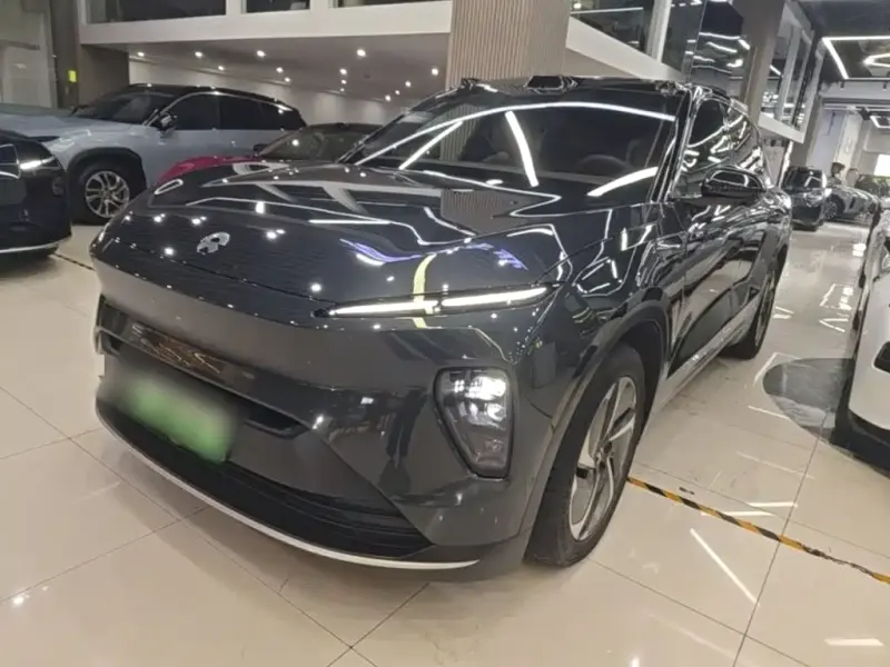 NIO ES8, 2023