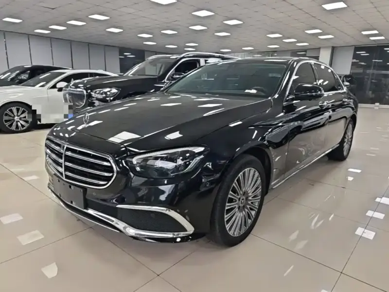 Mercedes-Benz E-Class, 2023