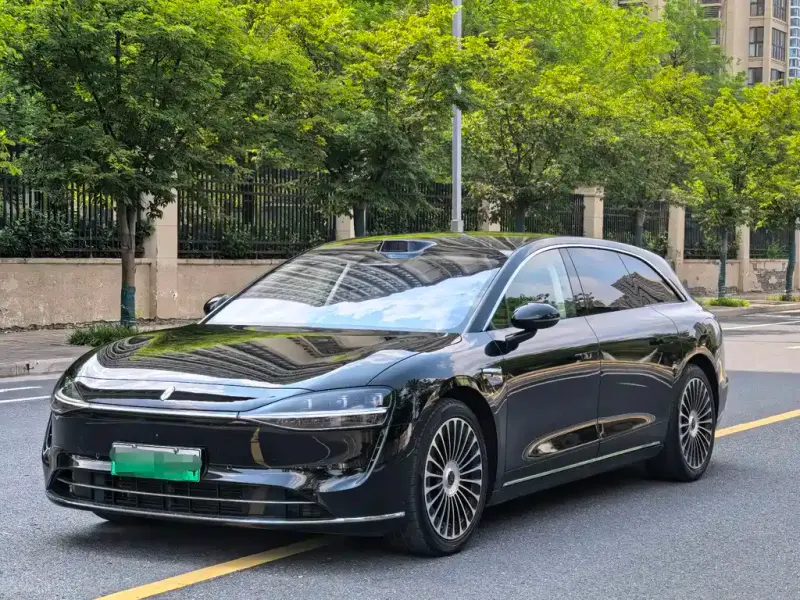 Stelato S9T, 2025