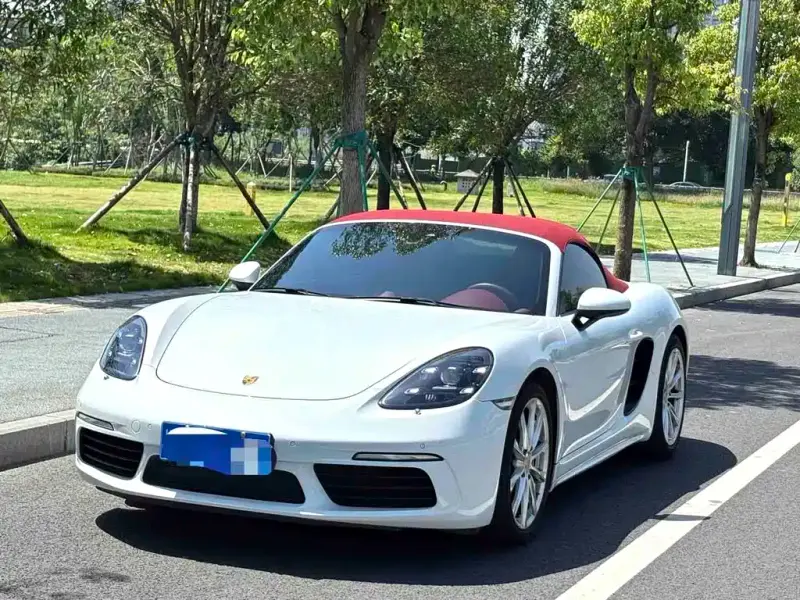 Porsche 718, 2021