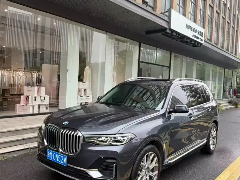 BMW X7, 2021