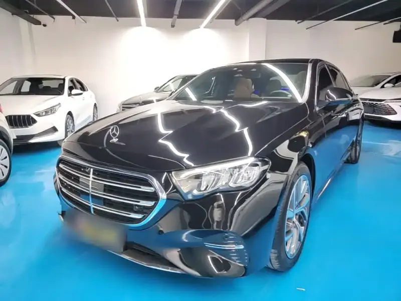 Mercedes-Benz E-Class, 2024