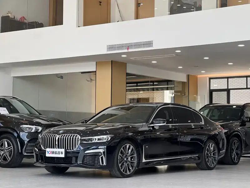 BMW 7 Series, 2021 — фото 1