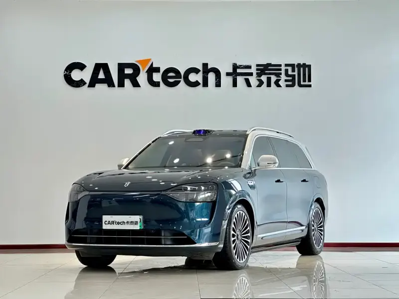 AITO M9, 2025